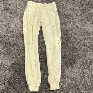 yellow daisy sweatpants